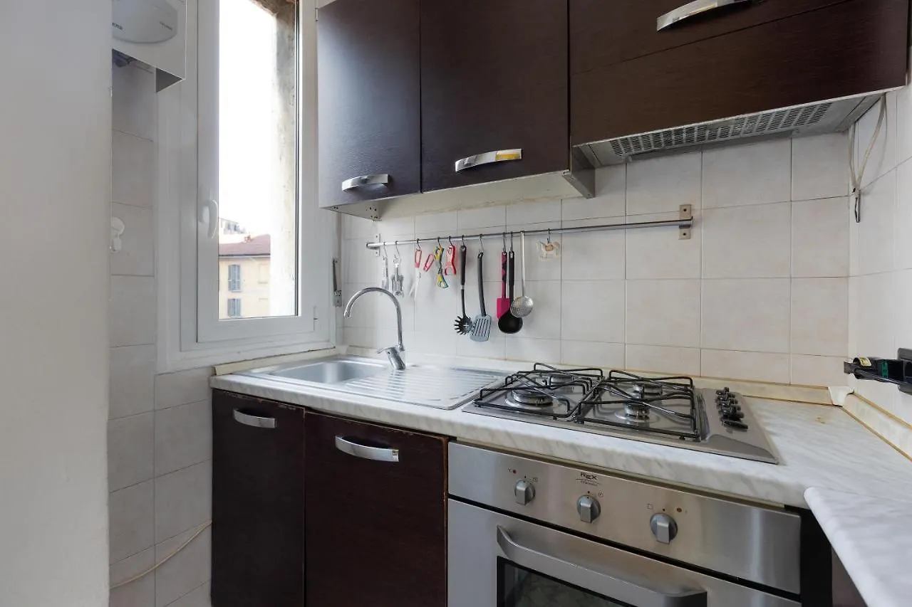 Apartment With Balcony - 50 M Far From M1 Pasteur Milan 0*,  Italy